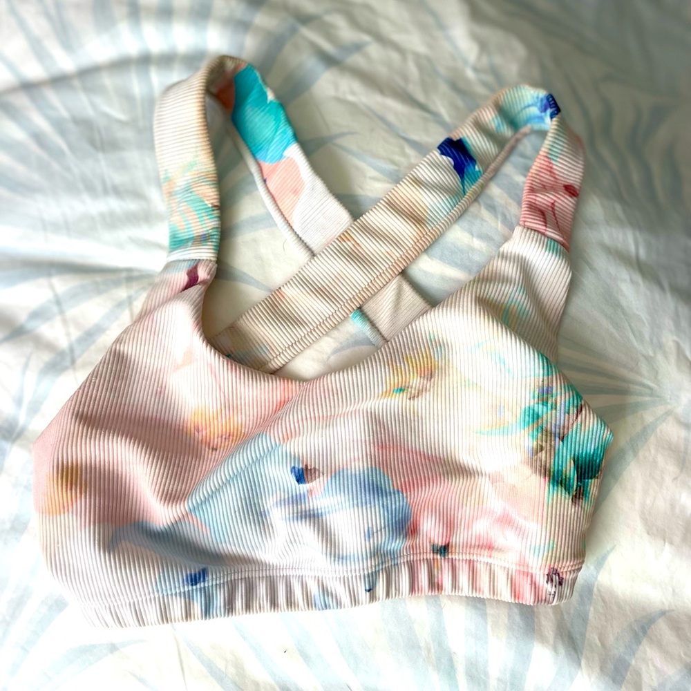 ONZIE pastel florals ribbed sports bra